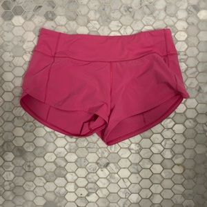 Lululemon ripened raspberry size 4 speed up shorts